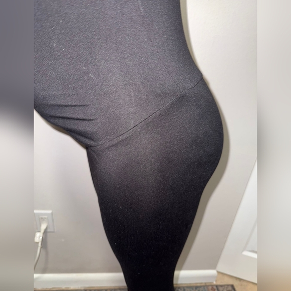 NWT MATERNITY FASHION PANTSUIT SIZE S - Picture 4 of 7